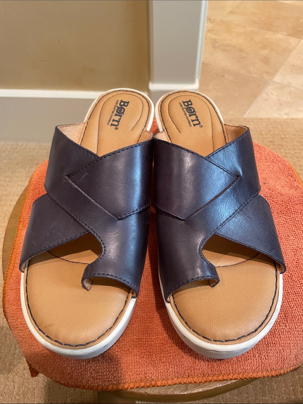 Born Women's Dark Brown Leather Crisscross Slide Clogs